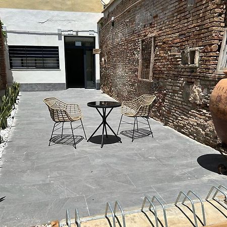 Centro Estudio Trinidad Malaga 3 Dış mekan fotoğraf