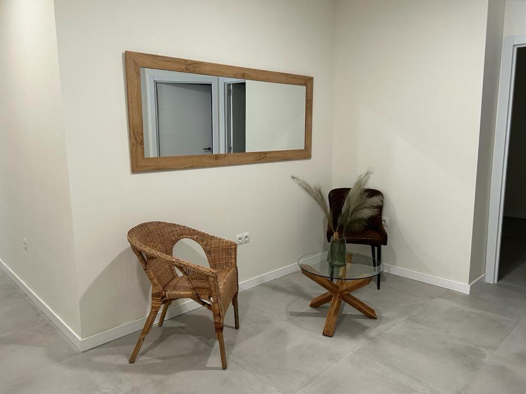 Centro Estudio Trinidad Malaga 3 Dış mekan fotoğraf